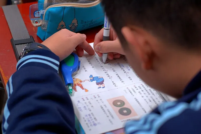 The Handwriting vs. Typing Debate Has a More Complicated Answer Than Your Professor Told You